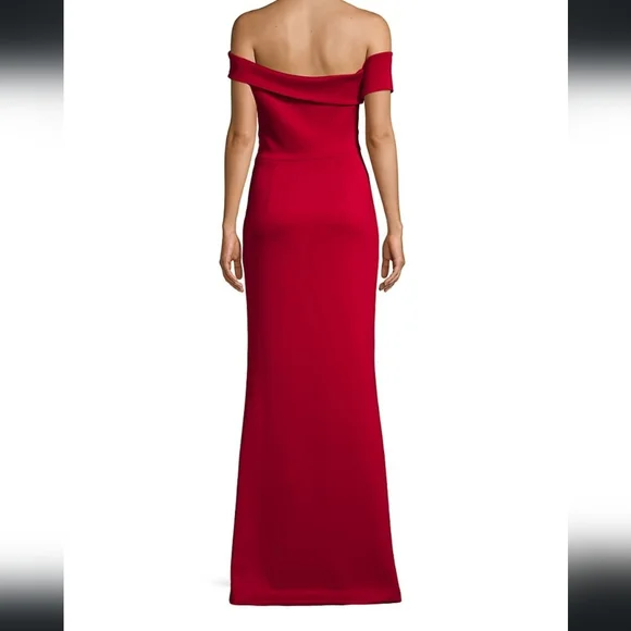 Black Halo Zendaya Off-The-Shoulder Column Dress